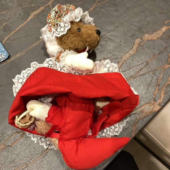Little Red Riding Hood Doll - Picture 6 of 6
